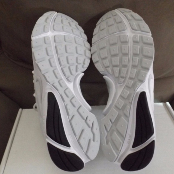 Women's Nike Air Presto (Size 10) - Picture 7 of 7
